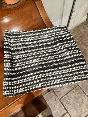 Alice + Olivia Black & White Tweed Mini Skirt Size 4